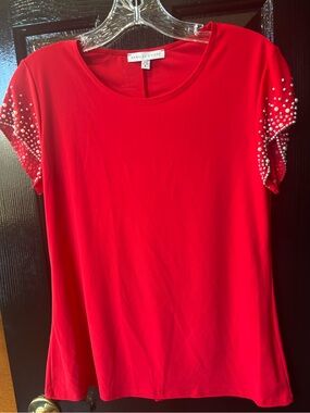 Annalee + Hope Bright Red Short Sleeve Tee with Pearl & Bead Sleeves. Small